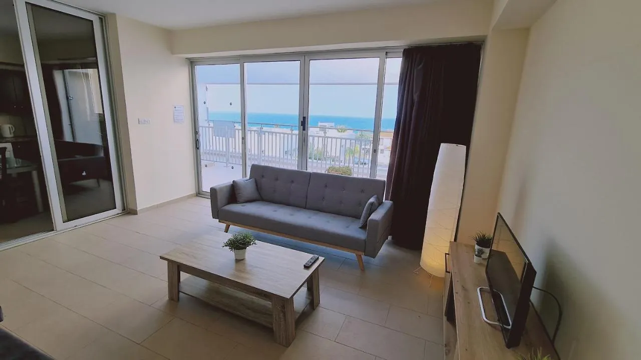 Stay Sunrise Beach Apt 2 location
